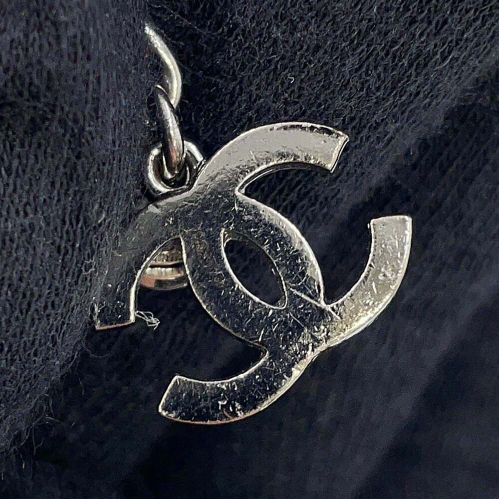 CHANEL Black Pearl Logo Charm Bracelet - Picture 7 of 12